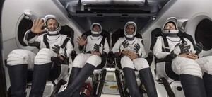 Cuatro astronautas regresan a Tierra en una cápsula espacial de SpaceX