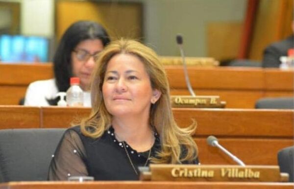 Denuncian a diputada Cristina Villalba por amenazas