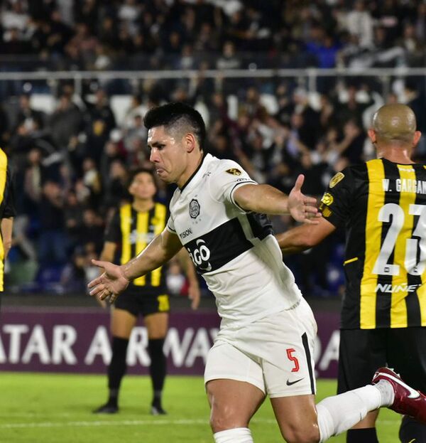 Saúl Salcedo en el equipo de la semana de la Libertadores - Fútbol - ABC Color