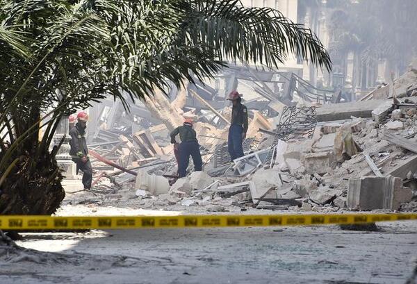 Explosión y derrumbe en un histórico hotel de La Habana: 8 muertos y 30 heridos