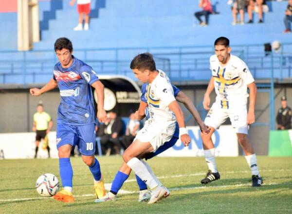 Crónica / Intermedia: “Triqui” dejó escapar la victoria en el último minuto