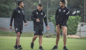 Crónica / El equipo que prepara Olimpia para el partidazo con Libertad