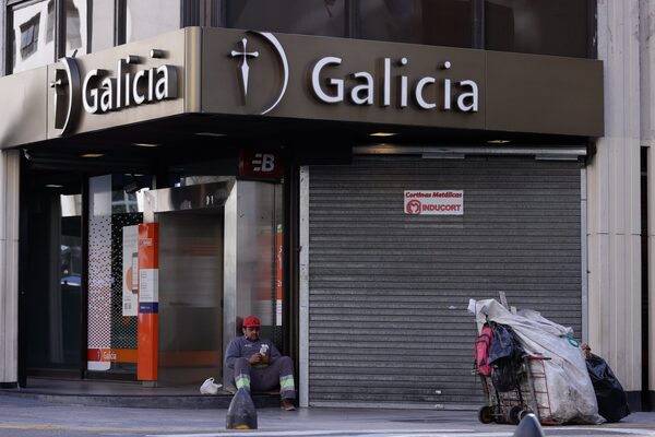 El Banco Galicia argentino deja de operar con criptos por el veto del Banco Central - MarketData
