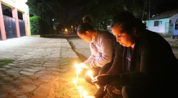 E’a: El colegio afectado por el grave caso de un niño abusado insinúa que todo podría ser falso y trata de incívicos a los padres que se manifiestan