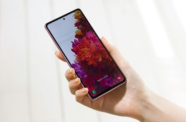 Características favoritas en un teléfono - Empresariales - ABC Color