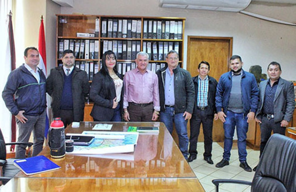 Intendentes de Hernandarias e Itakyry se reúnen para poner fin a tema de límites entre ambos municipios | DIARIO PRIMERA PLANA