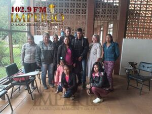 Nativos universitarios de Paí Tavyterã se reunieron con Misioneras de la Madre Laura - Radio Imperio