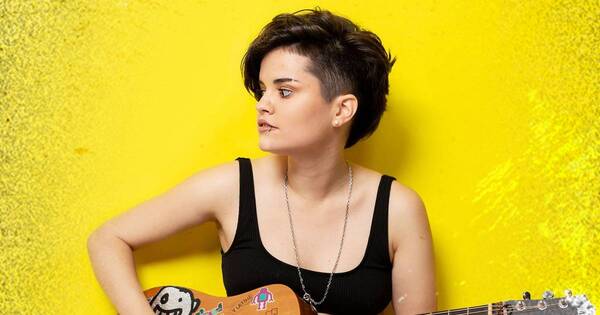 La Nación / María Quevedo muestra su credencial solista con “Ya no me llamas”