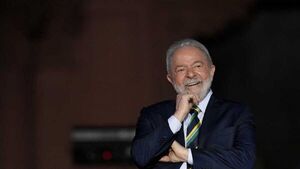 Lula lanza su candidatura para las elecciones presidenciales de Brasil