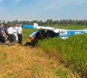 Luque: Tras falla de motor avioneta realiza aterrizaje de emergencia - Paraguay.com