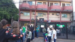 Allanamiento de colegio privado de Lambaré: “El niño no miente”, dice fiscala - Nacionales - ABC Color