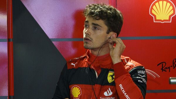 Charles Leclerc firma la 'pole' en Miami