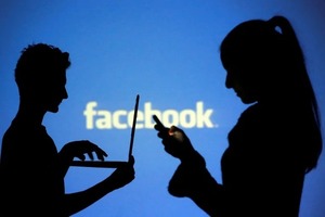 Diario HOY | Desaparecerá ‘Amigos cerca’ de Facebook y otras funciones de localización