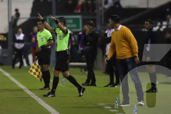 Crónica / Cáceres: “Hoy le sentí al equipo más cansado, con menos dinámica”