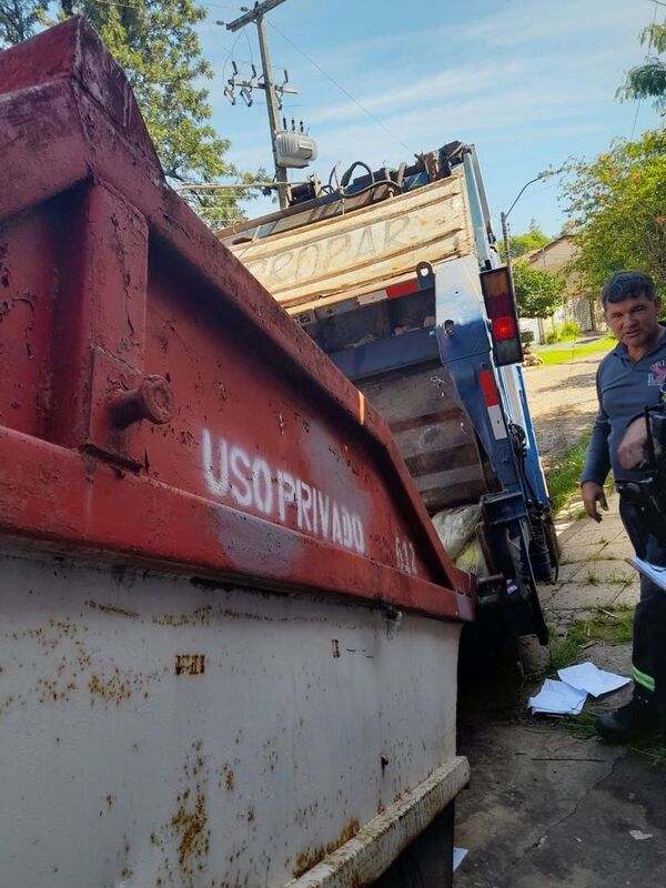 Hallan supuestos restos óseos humanos en contenedor, en Luque - Nacionales - ABC Color
