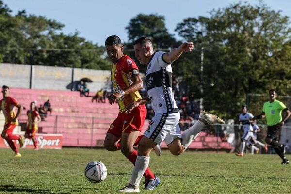 El “24” sigue arriba en la Primera B - Fútbol - ABC Color