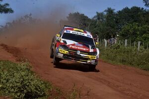 Con autoridad, Saba lidera en Paraguarí el Nacional de Rally - Motor - ABC Color