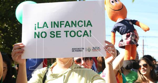 La Nación / “ Hay que reforzar y transformar verdaderamente la educación”