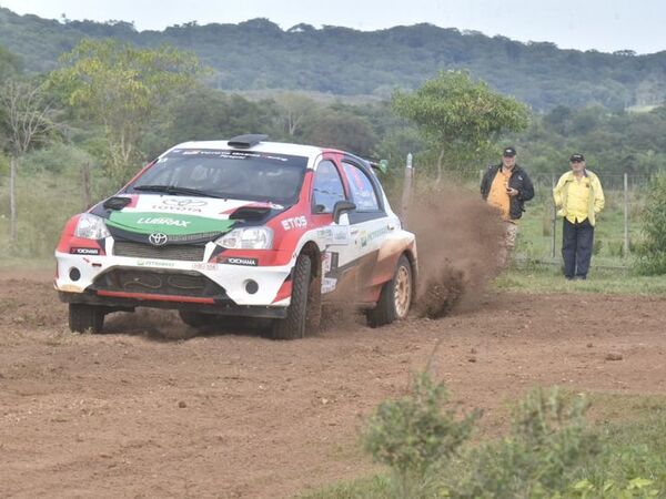 Alejandro y Fabrizio Galanti abandonaron el Rally de Paraguarí - ABC Motor 360 - ABC Color