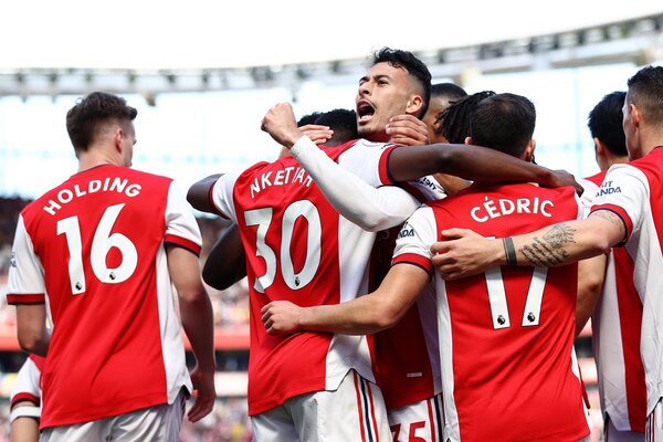 Arsenal derrota a Leeds y se afianza en el 'top 4' de la Premier League