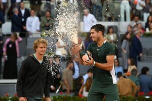 Carlos Alcaraz se impuso a Zverev y se quedó con el Masters de Madrid