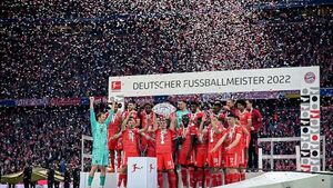 El Bayern recibe oficialmente la ensaladera