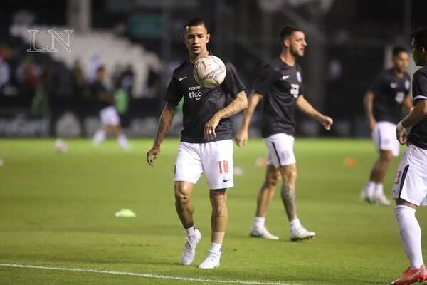 El gran gesto de Derlis González con hinchas de Libertad