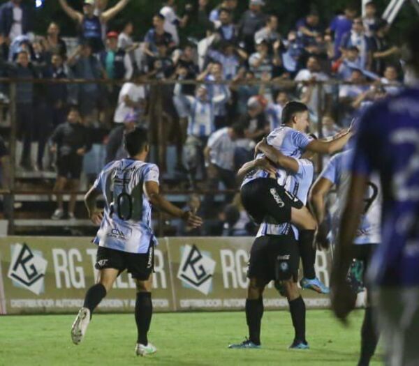 Guaireña vs. Sol de América: Guaireña vuelve a sonreír en el campeonato - Fútbol - ABC Color