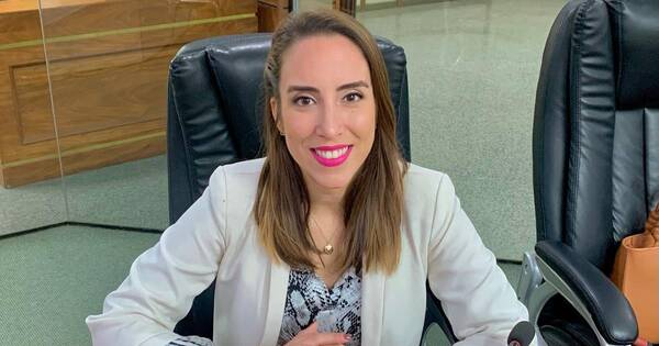 La Nación / Concejal asuncena reflexiona sobre la soltería a los 30
