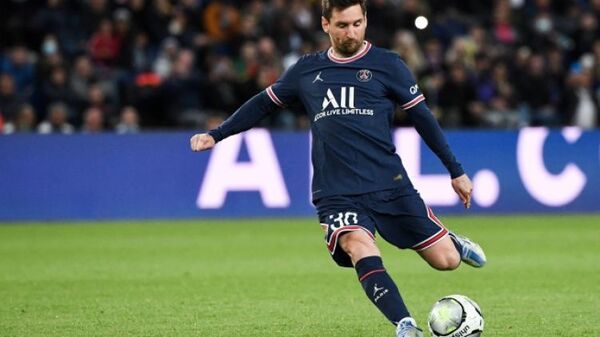 Paris Saint Germain, con Messi y Di María, igualó como local ante el Troyes