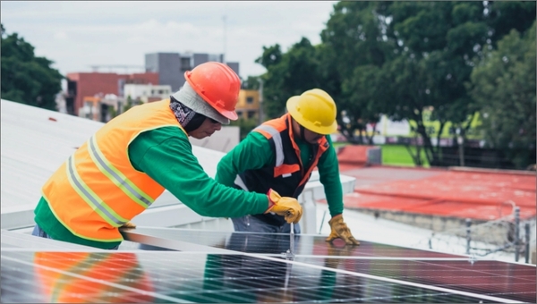 Energías renovables no convencionales pueden generar al menos 10.000 empleos en 20 años