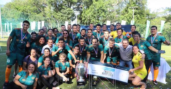 La Nación / Tabesa y Fintech son campeones del torneo del Grupo Cartes