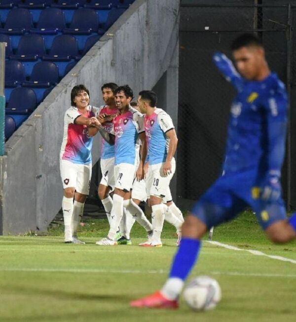 Cerro Porteño lo da vuelta y vence a Guaraní