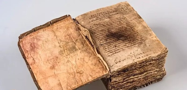 Diario HOY | Italia recupera un antiguo manuscrito robado de 'Las profecías' de Nostradamus
