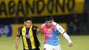 Claudio Aquino explica por qué dejó de respetar a Guaraní