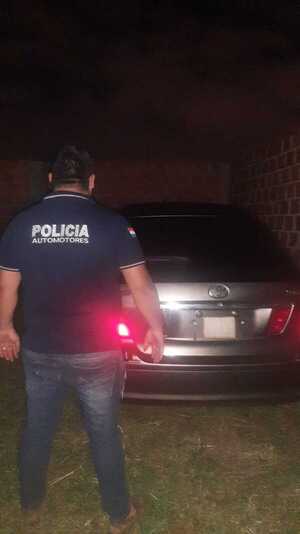 Hallan vehículo denunciado como robado - La Clave