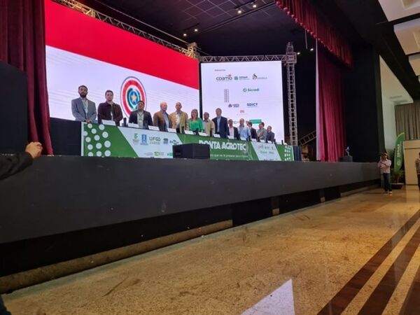 PONTA PORÁ: Apertura de la “Ponta Agrotec” contó con la presencia de autoridades brasileñas y paraguayas