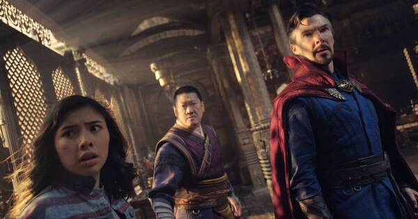 La Nación / “Doctor Strange 2” recauda US$ 677 millones en estreno mundial