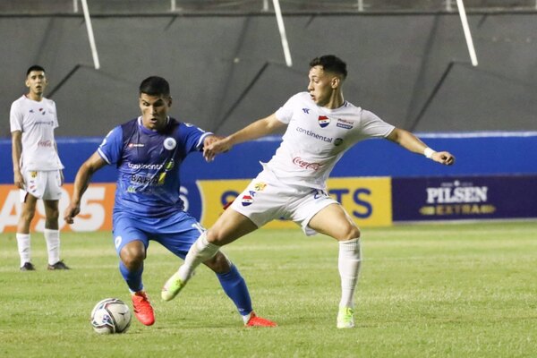 Versus / ¡Sin pausa! 12 de Octubre y Nacional abren la fecha 15 del torneo Apertura 2022 - PARAGUAYPE.COM