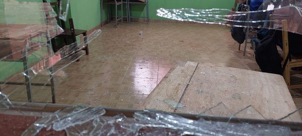 DELINCUENTES IRRUMPIERON EN COLEGIO DURANTE LA MADRUGADA - La Voz del Norte