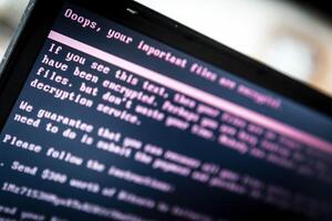 El 60 % de los ataques cibernéticos a empresas son por "mala configuración" - MarketData