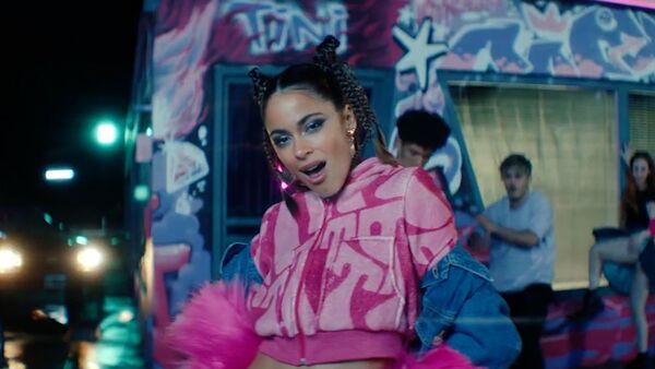 TINI lanza su nueva canción y video “La Triple T”