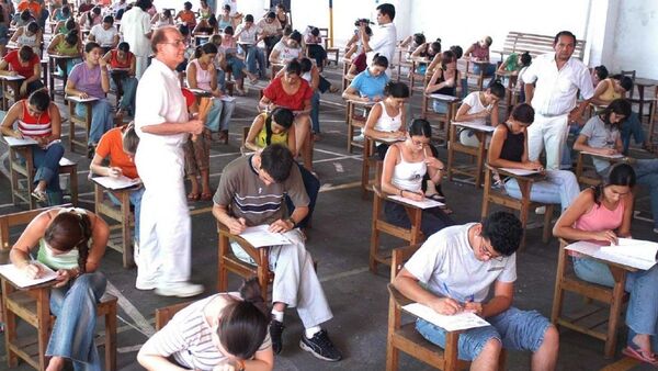 Piden no aprobar examen de ingreso para cursillo en Medicina UNA