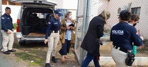 Imputadas por caso abuso en colegio de Lambaré ya están en cárcel de Oviedo - Nacionales - ABC Color