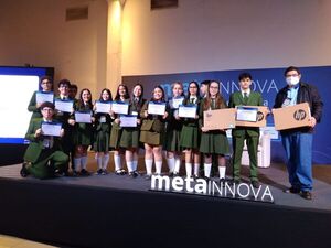 Estudiantes de Divina Esperanza logran 1er lugar en Concurso Nacional de Innovación