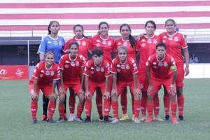 Caída por goleada como anfitriona - La Clave