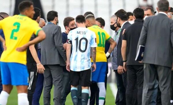 La FIFA rechazó apelaciones y ratificó que Brasil y Argentina deben jugar el partido suspendido el año pasado