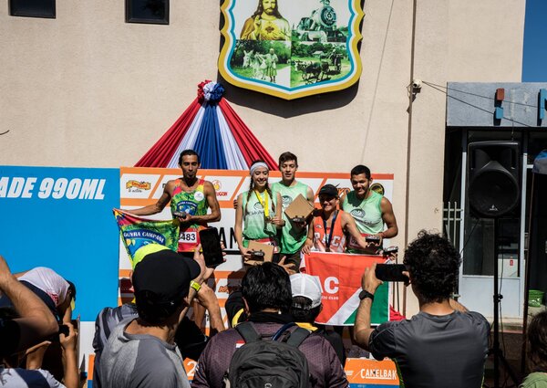 Diario HOY | Escobar y Lezcano ganan en clase principal del Trail Series