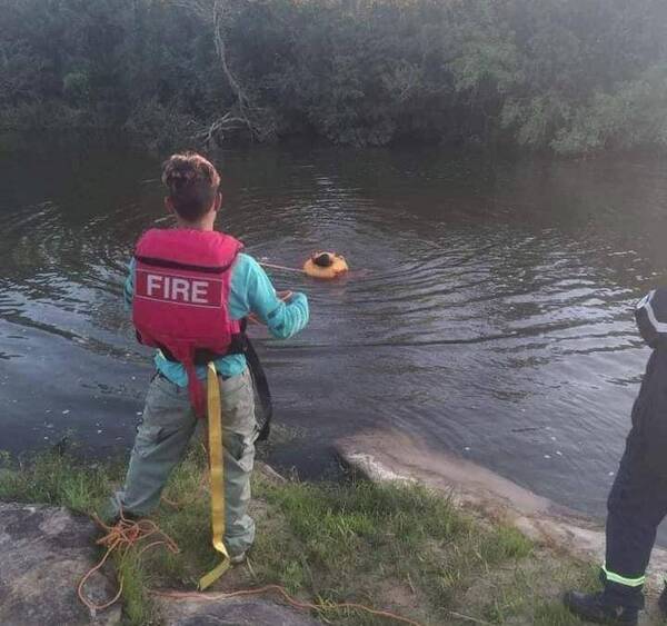 Crónica / Posible ahogamiento: Se dio un chapuzón en el Salto Mbokaruzú y no salió más