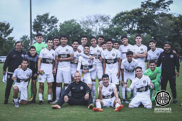 Sub 18: clásico blanco y negro en la fecha 14 - Fútbol - ABC Color